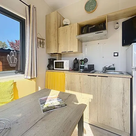 Tiny House 1 Chambre, Piscine Chauffee, A 200 M De La Plage, Ferienhaus *